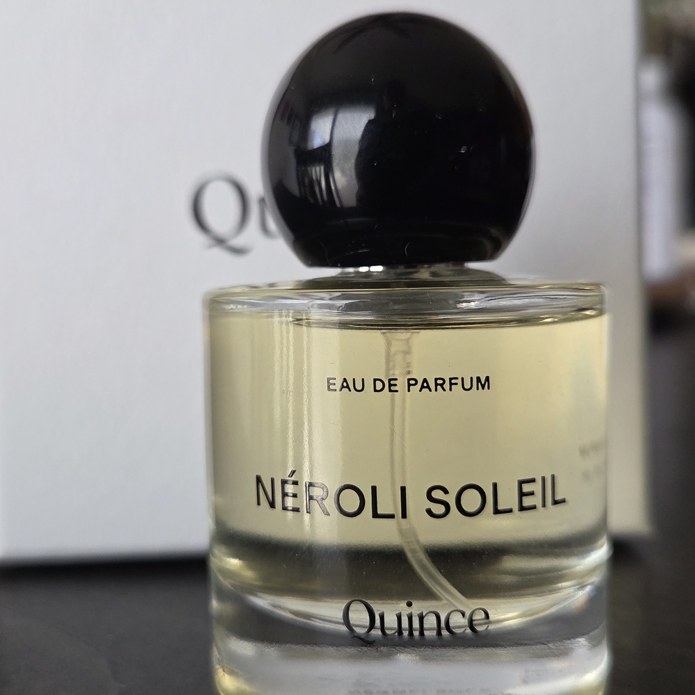 Quince Néroli Soleil Fragrance - Black and Cream
